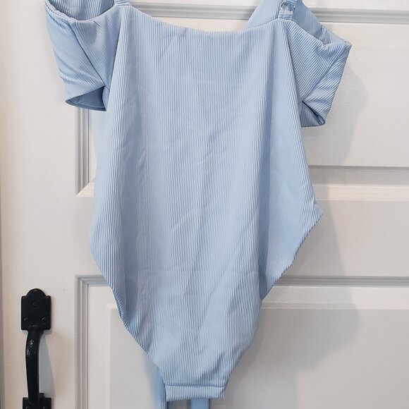 NWT: Citrine Swim Amelia Ribbed One Piece Sizes: Small and XL - Picture 9 of 10